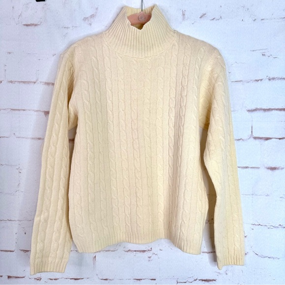 J CREW S 100% Lambswool Cable Knit Sweater Mock Turtleneck Cream Size Small - Picture 2 of 10